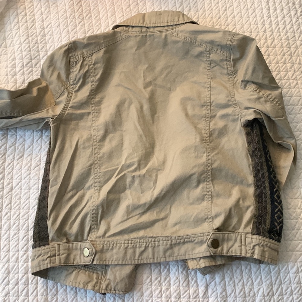 Francesca’s jacket - Picture 2 of 6
